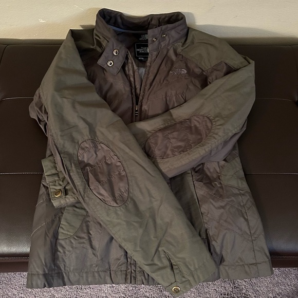 THE NORTH FACE Jacket - Picture 9 of 11